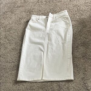 LOFT Classic White Pencil Skirt